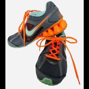 Pre-Owned Women’s Nike REAX Fitsole Athletic Shoes | Size 5
